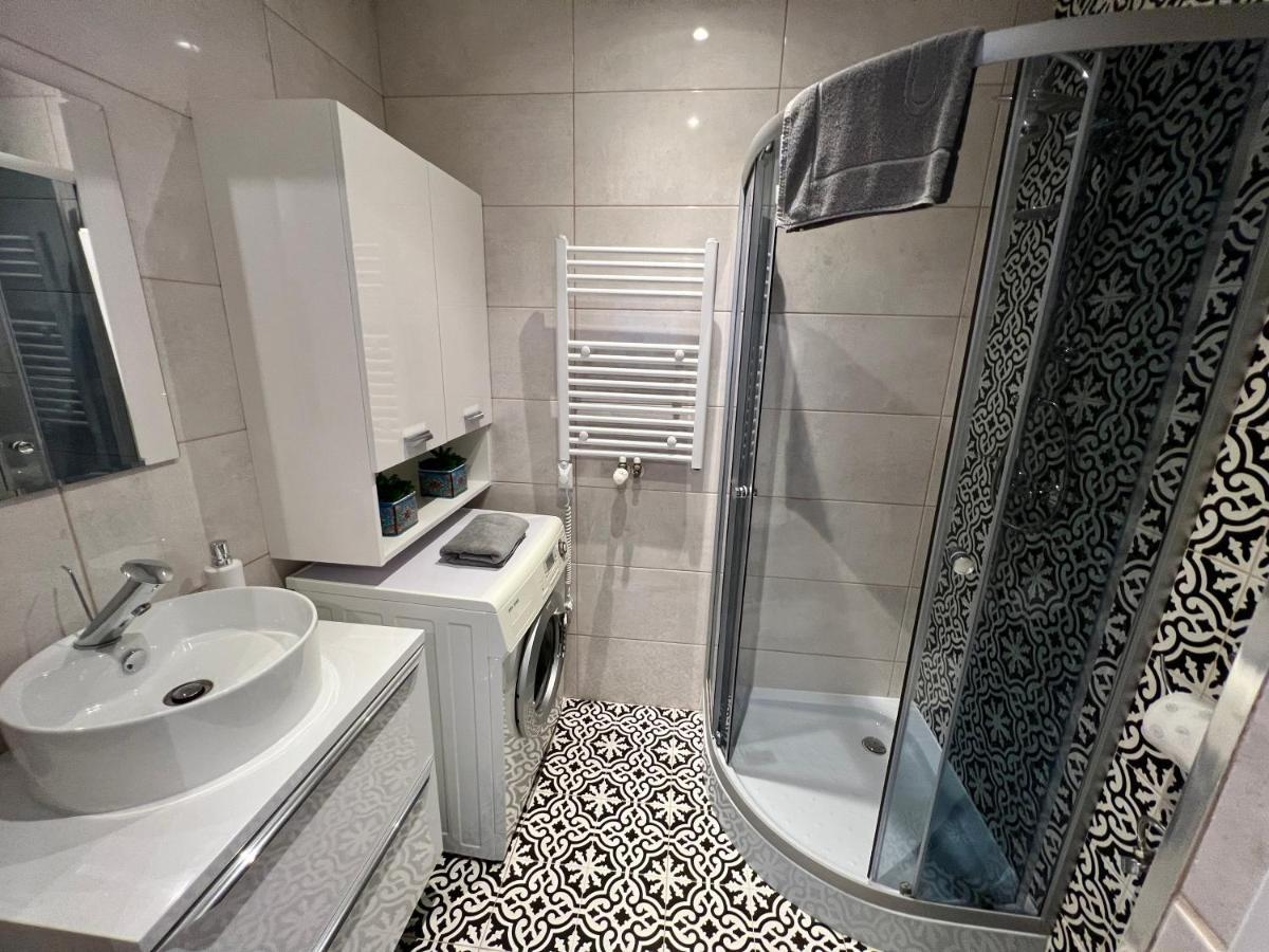 Apartamenty Koktajlove Келце Стая снимка