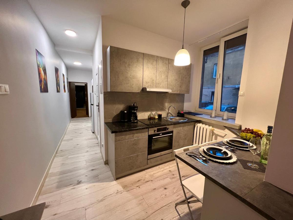 Apartamenty Koktajlove Келце Екстериор снимка